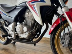 HONDA MOTOS CB 300 /2015 RT 811 VEÍCULOS ARROIO DO MEIO / Carros no Vale