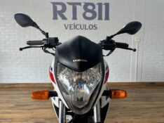 HONDA MOTOS CB 300 /2015 RT 811 VEÍCULOS ARROIO DO MEIO / Carros no Vale