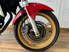 HONDA MOTOS CB 300 /2015 RT 811 VEÍCULOS ARROIO DO MEIO / Carros no Vale