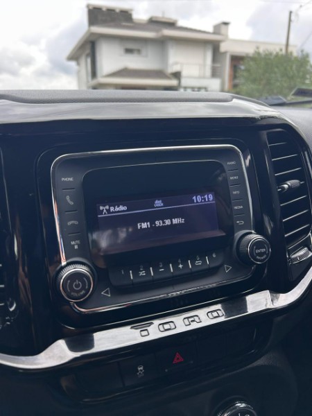 FIAT TORO FREEDOM 1.8 16V FLEX AUT. 2017/2017 LS MULTIMARCAS VENÂNCIO AIRES / Carros no Vale