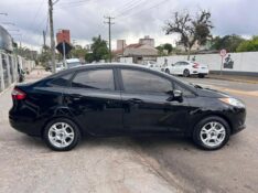 FORD FIESTA SEDAN 1.6 16V FLEX MEC. 2016/2016 LS MULTIMARCAS VENÂNCIO AIRES / Carros no Vale