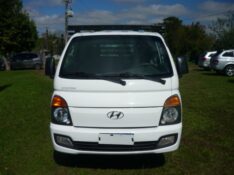 HYUNDAI HR 2.5 TURBO COM CARROCERIA 2019/2020 PREMIUM AUTOMÓVEIS ARROIO DO MEIO / Carros no Vale