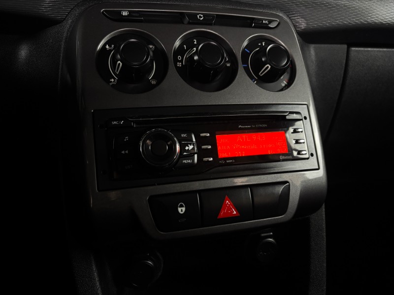 CITROEN C3 1.5 TENDANCE 8V FLEX 4P MANUAL 2013/2013 DUARTE VEÍCULOS PORTO ALEGRE / Carros no Vale