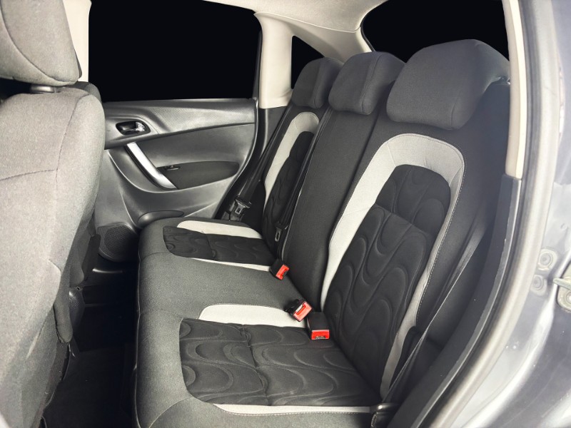 CITROEN C3 1.5 TENDANCE 8V FLEX 4P MANUAL 2013/2013 DUARTE VEÍCULOS PORTO ALEGRE / Carros no Vale
