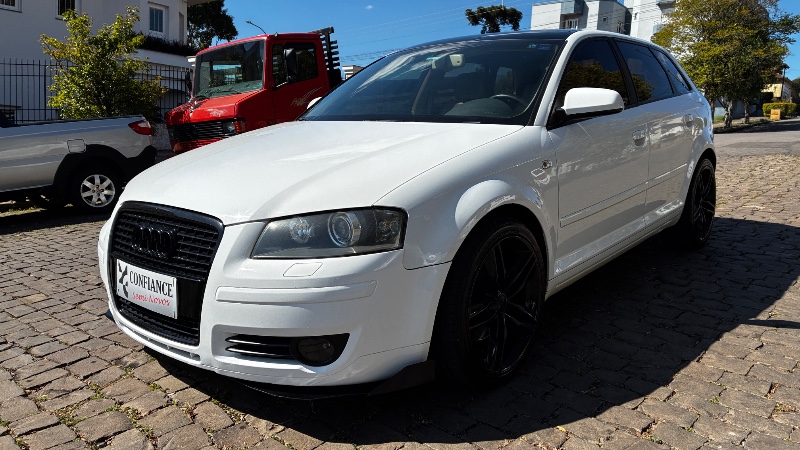 AUDI A3 2.0 TFSI SPORTBACK 16V S-TRONIC 2008/2008 COMPLETO VEÍCULOS GUAPORÉ / Carros no Vale