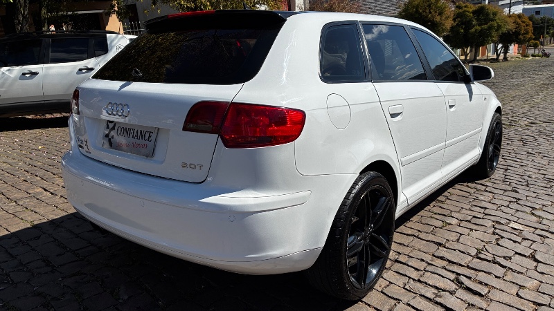 AUDI A3 2.0 TFSI SPORTBACK 16V S-TRONIC 2008/2008 COMPLETO VEÍCULOS GUAPORÉ / Carros no Vale