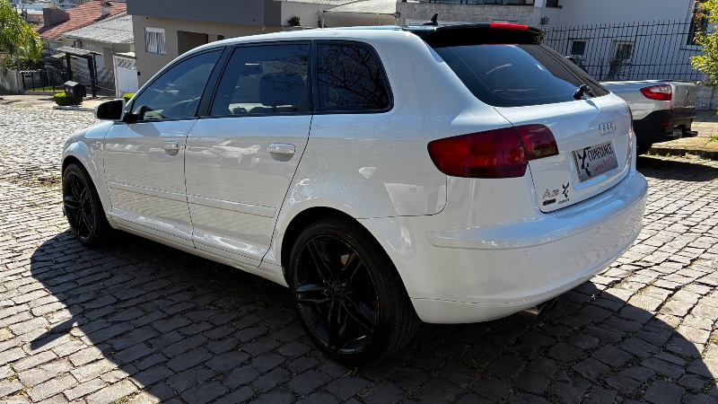 AUDI A3 2.0 TFSI SPORTBACK 16V S-TRONIC 2008/2008 COMPLETO VEÍCULOS GUAPORÉ / Carros no Vale