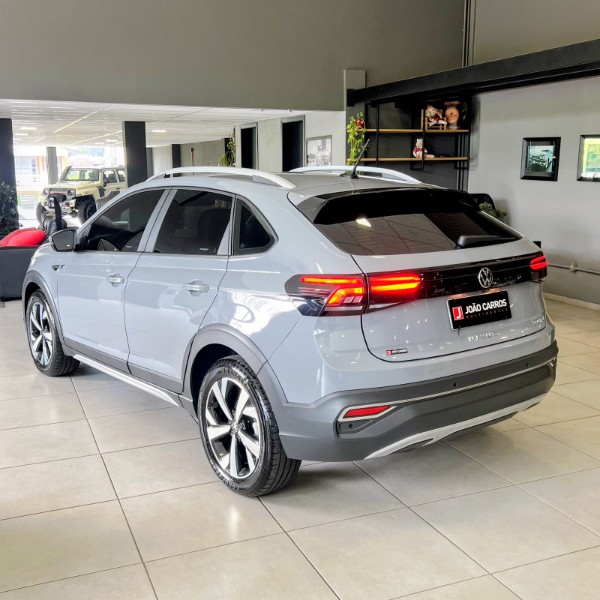 VOLKSWAGEN NIVUS 1.0 200 TSI HIGHLINE 2024/2024 JOÃO CARROS MULTIMARCAS GUAPORÉ / Carros no Vale VOLKSWAGEN NIVUS 1.0 200 TSI HIGHLINE 2024/2024 JOÃO CARROS MULTIMARCAS GUAPORÉ / Carros no Vale