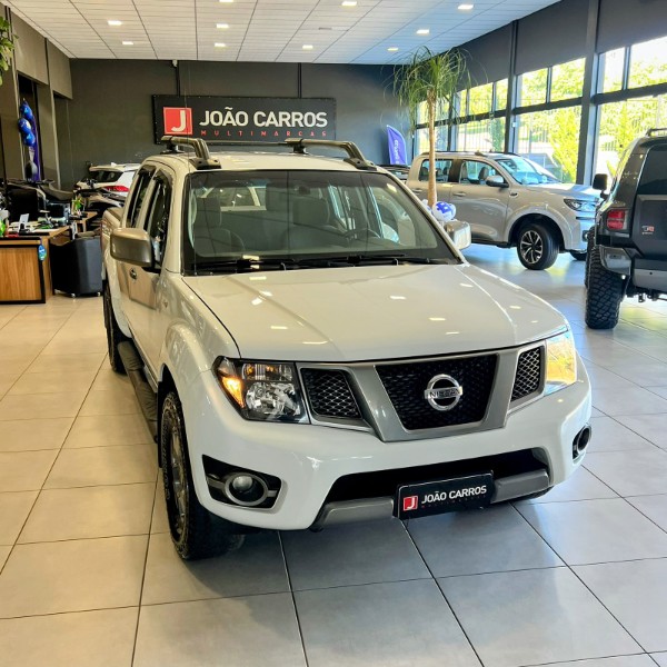 NISSAN FRONTIER 2.5 SV ATTACK 4X4 2016/2016 JOÃO CARROS MULTIMARCAS GUAPORÉ / Carros no Vale NISSAN FRONTIER 2.5 SV ATTACK 4X4 2016/2016 JOÃO CARROS MULTIMARCAS GUAPORÉ / Carros no Vale