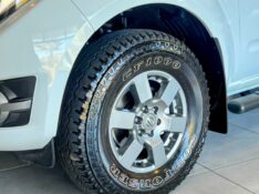 NISSAN FRONTIER 2.5 SV ATTACK 4X4 2016/2016 JOÃO CARROS MULTIMARCAS GUAPORÉ / Carros no Vale
