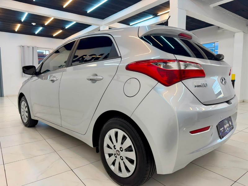 HYUNDAI HB20 1.0 COMFORT 2015/2015 LUCAS AUTOMÓVEIS BOM RETIRO DO SUL / Carros no Vale