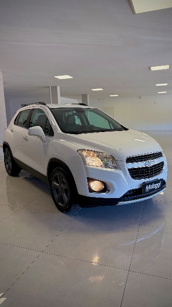 CHEVROLET TRACKER 1.8 MPFI LT 4X2 16V FLEX 4P AUTOMÁTICO 2014/2015 MALAGGI VEÍCULOS ENCANTADO / Carros no Vale