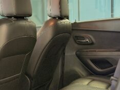 CHEVROLET TRACKER 1.8 MPFI LT 4X2 16V FLEX 4P AUTOMÁTICO 2014/2015 MALAGGI VEÍCULOS ENCANTADO / Carros no Vale