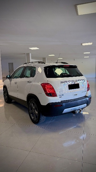 CHEVROLET TRACKER 1.8 MPFI LT 4X2 16V FLEX 4P AUTOMÁTICO 2014/2015 MALAGGI VEÍCULOS ENCANTADO / Carros no Vale