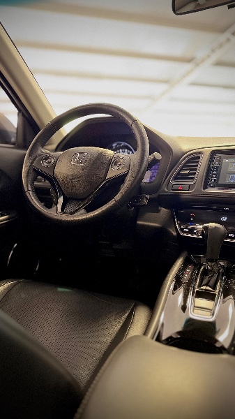 HONDA HR-V 1.8 16V FLEX EXL 4P AUTOMÁTICO 2019/2019 MALAGGI VEÍCULOS ENCANTADO / Carros no Vale HONDA HR-V 1.8 16V FLEX EXL 4P AUTOMÁTICO 2019/2019 MALAGGI VEÍCULOS ENCANTADO / Carros no Vale