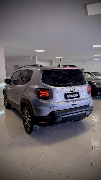 JEEP RENEGADE 1.3 16V LONGITUDE T270 TURBO 4X2 2022/2023 MALAGGI VEÍCULOS ENCANTADO / Carros no Vale JEEP RENEGADE 1.3 16V LONGITUDE T270 TURBO 4X2 2022/2023 MALAGGI VEÍCULOS ENCANTADO / Carros no Vale