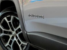JEEP RENEGADE 1.3 16V LONGITUDE T270 TURBO 4X2 2022/2023 MALAGGI VEÍCULOS ENCANTADO / Carros no Vale
