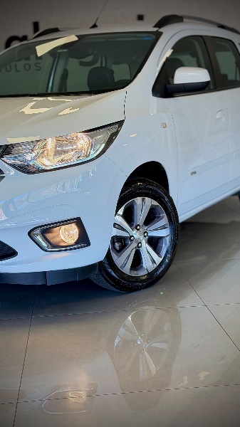 CHEVROLET SPIN 1.8 PREMIER 8V FLEX 4P AUTOMÁTICO 2023/2024 MALAGGI VEÍCULOS ENCANTADO / Carros no Vale