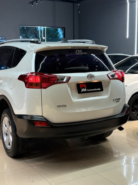 TOYOTA RAV-4 2.0 4X4 16V AUT. 2014/2014 JM AUTOMÓVEIS VENÂNCIO AIRES / Carros no Vale