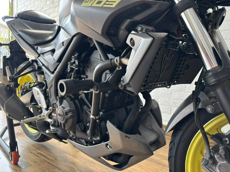 YAMAHA MT-03 /2019 RT 811 VEÍCULOS ARROIO DO MEIO / Carros no Vale