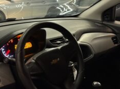 CHEVROLET ONIX 1.0 JOY 2019/2019 JM AUTOMÓVEIS VENÂNCIO AIRES / Carros no Vale