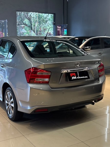 HONDA CITY 1.5 LX 16V 2013/2013 JM AUTOMÓVEIS VENÂNCIO AIRES / Carros no Vale