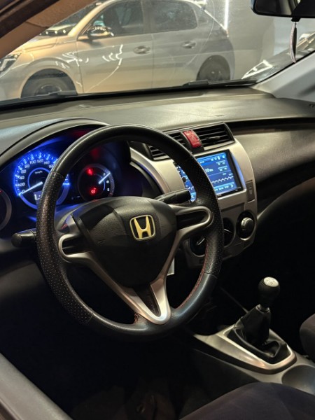 HONDA CITY 1.5 LX 16V 2013/2013 JM AUTOMÓVEIS VENÂNCIO AIRES / Carros no Vale