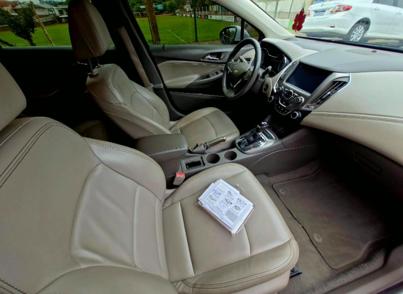 CHEVROLET CRUZE 1.4 LTZ TURBO 2016/2017 CRUZEIRO MULTIMARCAS CRUZEIRO DO SUL / Carros no Vale