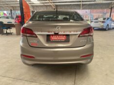 HYUNDAI HB20S 1.6 COMFORT 2016/2016 LAVENDA VEÍCULOS ARROIO DO MEIO / Carros no Vale