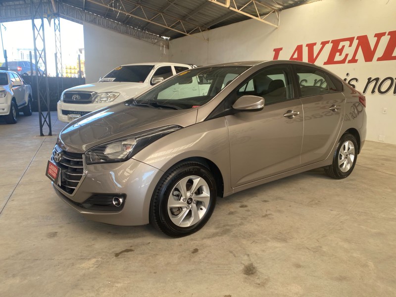 HYUNDAI HB20S 1.6 COMFORT 2016/2016 LAVENDA VEÍCULOS ARROIO DO MEIO / Carros no Vale