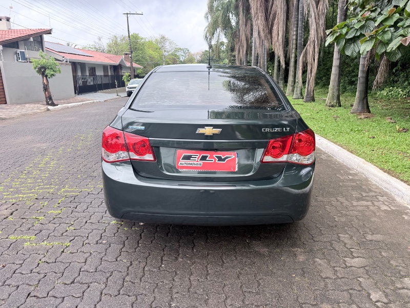 CHEVROLET CRUZE LT 1.8 16V FLEXPOWER 4P MEC. 2012/2012 ELY AUTOMÓVEIS LAJEADO / Carros no Vale