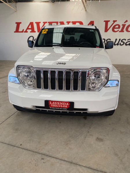 JEEP CHEROKEE 3.7 LIMITED 12V 4X4 2011/2012 LAVENDA VEÍCULOS ARROIO DO MEIO / Carros no Vale