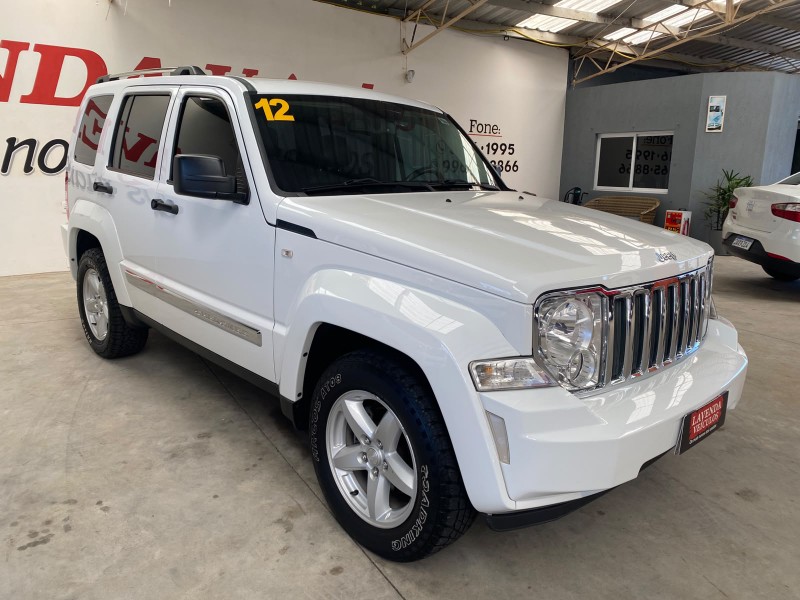 JEEP CHEROKEE 3.7 LIMITED 12V 4X4 2011/2012 LAVENDA VEÍCULOS ARROIO DO MEIO / Carros no Vale