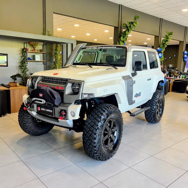 TROLLER T4 XLT 3.2 4X4 2016/2016 JOÃO CARROS MULTIMARCAS GUAPORÉ / Carros no Vale TROLLER T4 XLT 3.2 4X4 2016/2016 JOÃO CARROS MULTIMARCAS GUAPORÉ / Carros no Vale
