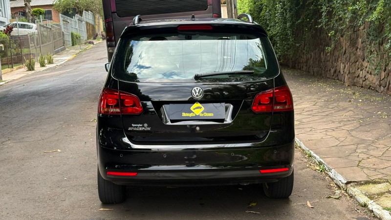 VOLKSWAGEN SPACEFOX HIGHLINE 1.6 2013/2014 ESTAÇÃO DO CARRO ESTRELA / Carros no Vale