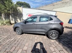 FIAT ARGO 1.3 FIREFLY FLEX TREKKING CVT 2024/2024 ELY AUTOMÓVEIS LAJEADO / Carros no Vale