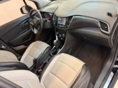 CHEVROLET TRACKER 1.4 16V TURBO LTZ 2017/2017 LUCAS AUTOMÓVEIS BOM RETIRO DO SUL / Carros no Vale