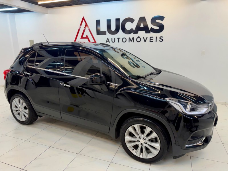 CHEVROLET TRACKER 1.4 16V TURBO LTZ 2017/2017 LUCAS AUTOMÓVEIS BOM RETIRO DO SUL / Carros no Vale