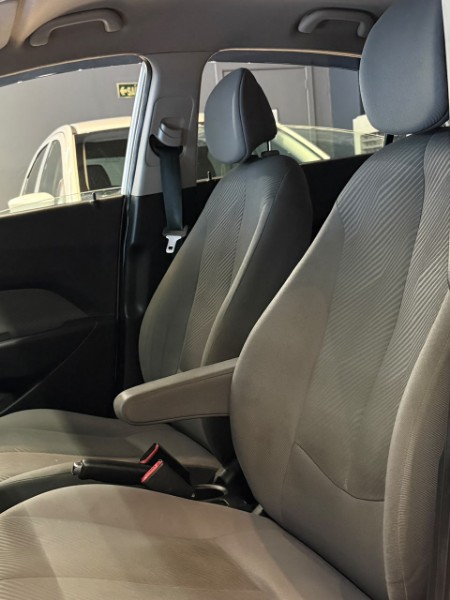 HYUNDAI HB20S 1.6 COMFORT STYLE 2015/2015 JM AUTOMÓVEIS VENÂNCIO AIRES / Carros no Vale