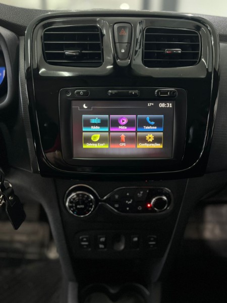 RENAULT SANDERO 1.6 STEPWAY 8V 2017/2017 TIAGO AUTOMÓVEIS VENÂNCIO AIRES / Carros no Vale RENAULT SANDERO 1.6 STEPWAY 8V 2017/2017 TIAGO AUTOMÓVEIS VENÂNCIO AIRES / Carros no Vale