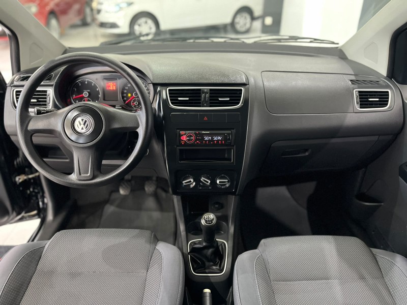 VOLKSWAGEN FOX 1.6 G2 TREND 2012/2012 TIAGO AUTOMÓVEIS VENÂNCIO AIRES / Carros no Vale