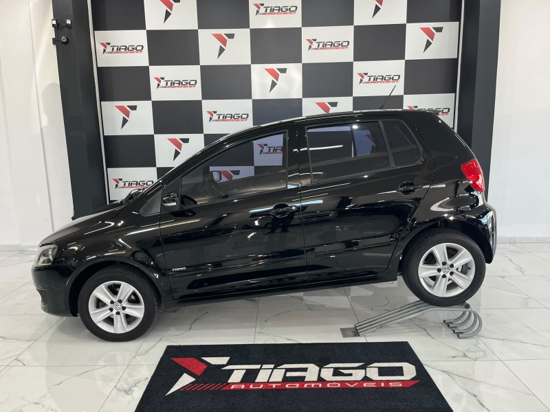 VOLKSWAGEN FOX 1.6 G2 TREND 2012/2012 TIAGO AUTOMÓVEIS VENÂNCIO AIRES / Carros no Vale