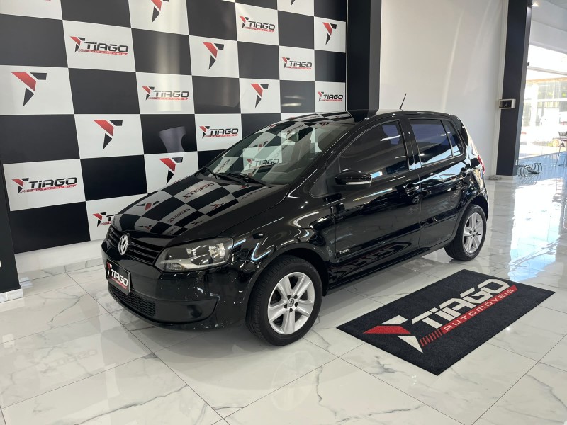 VOLKSWAGEN FOX 1.6 G2 TREND 2012/2012 TIAGO AUTOMÓVEIS VENÂNCIO AIRES / Carros no Vale