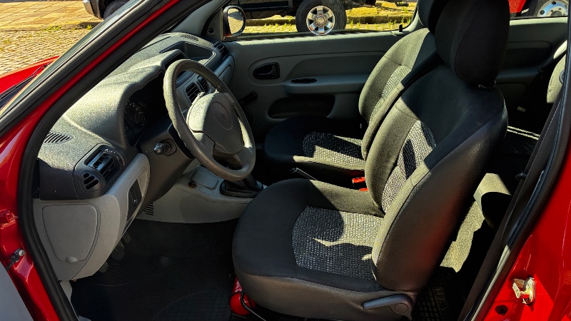 RENAULT CLIO CAMPUS HI-FLEX 2012/2012 COMPLETO VEÍCULOS GUAPORÉ / Carros no Vale