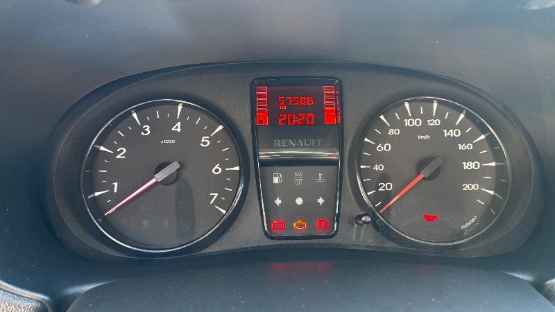RENAULT CLIO CAMPUS HI-FLEX 2012/2012 COMPLETO VEÍCULOS GUAPORÉ / Carros no Vale