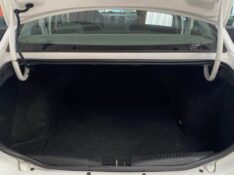 FIAT GRAND SIENA 1.4 8V 2021/2021 LAVENDA VEÍCULOS ARROIO DO MEIO / Carros no Vale