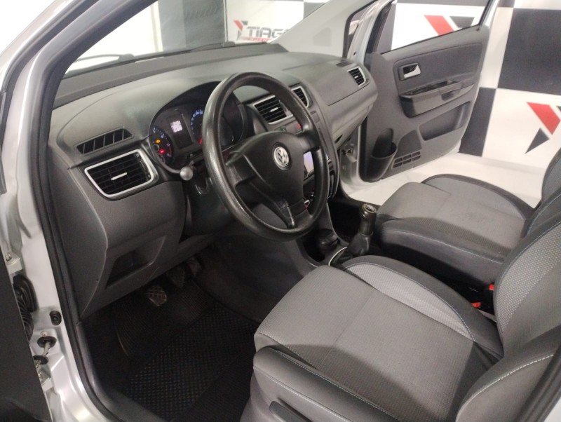 VOLKSWAGEN SPACEFOX 1.6 MI TREND 2011/2011 TIAGO AUTOMÓVEIS VENÂNCIO AIRES / Carros no Vale