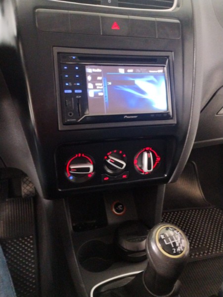 VOLKSWAGEN SPACEFOX 1.6 MI TREND 2011/2011 TIAGO AUTOMÓVEIS VENÂNCIO AIRES / Carros no Vale