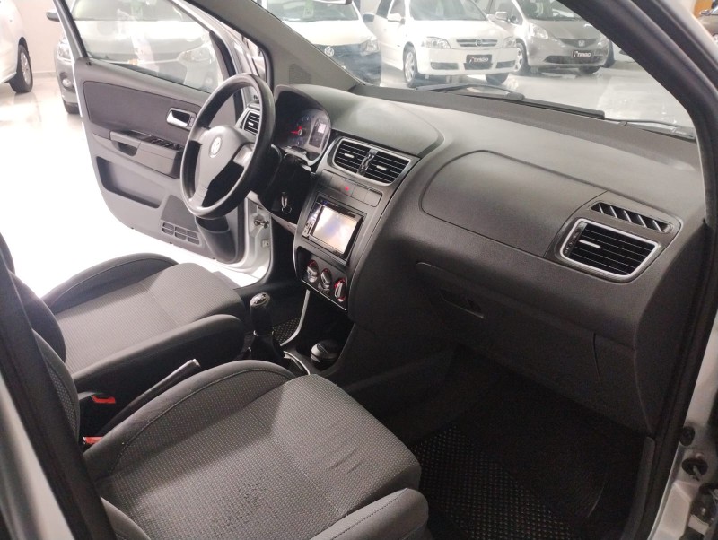 VOLKSWAGEN SPACEFOX 1.6 MI TREND 2011/2011 TIAGO AUTOMÓVEIS VENÂNCIO AIRES / Carros no Vale