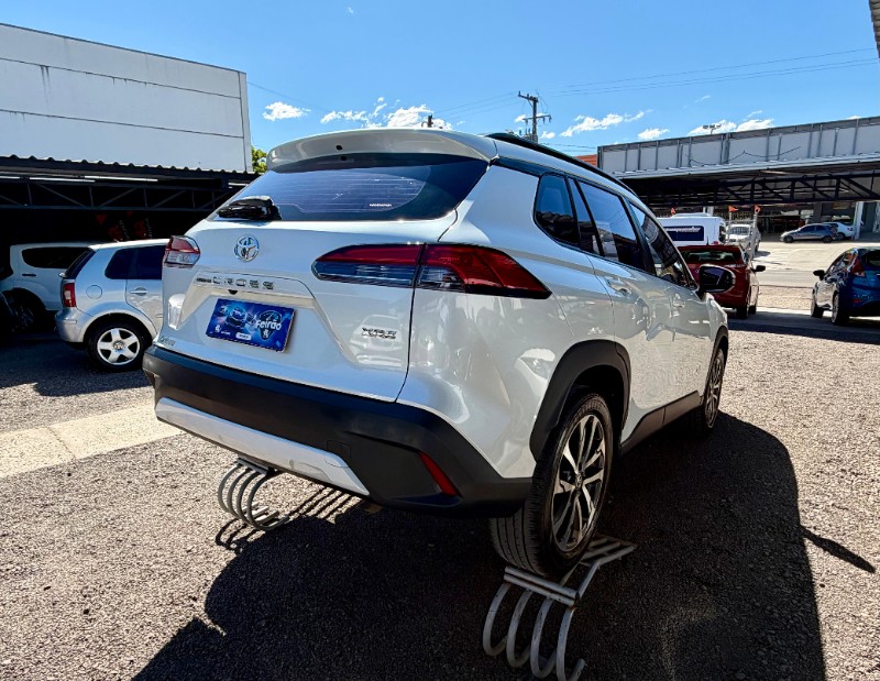 TOYOTA COROLLA CROSS XRE /2022 AR MULTIMARCAS VENÂNCIO AIRES / Carros no Vale